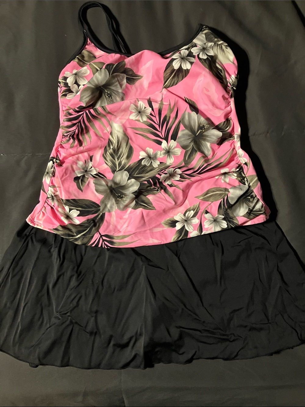 Woman's 2-Piece Top & Skirt Bathing Suit